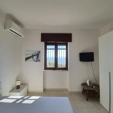 Fronte Mare Posto Rosso Appartamento
